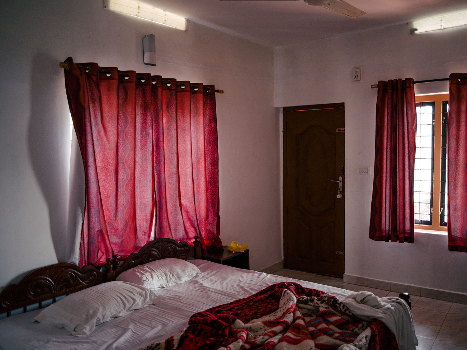 best hotel near Kalpana Square Bhubaneswar, good price hotel Kalpana Square, budget hotel near Bhubaneswar station, hotel near Airport Bhubaneswar, hotel in Bapuji Nagar Bhubaneswar, affordable hotel Kalpana Square