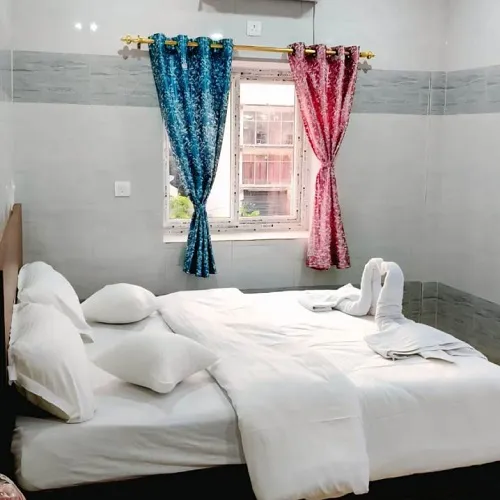 Hotel Mirka Plaza,3 star hotel in Bhubaneswar,3 star hotel in Bapuji Nagar,Best 3 star hotel Bhubaneswar,Affordable hotel in Bhubaneswar,Best hotels near Bhbaneshwar Airport,Best hotels near Bhbaneshwar Railway Station,hotels near me bhubaneswar,hotels near me bhubaneswar airport,hotels near me bhubaneswar railway station,3 star hotel near me bhubaneswar Odisha.
